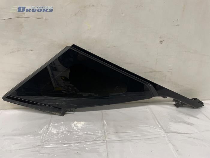 Usados Ventanilla triangular derecha detrás Hyundai Nexo I FCEV FWD Precio € 175,00 Norma de margen ofrecido por Autobedrijf Brooks