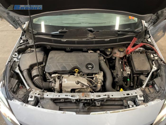 Gebrauchte Kühler Opel Astra K Sports Tourer 1.6 CDTI 110 16V Preis € 60,00 Margenregelung angeboten von Autobedrijf Brooks