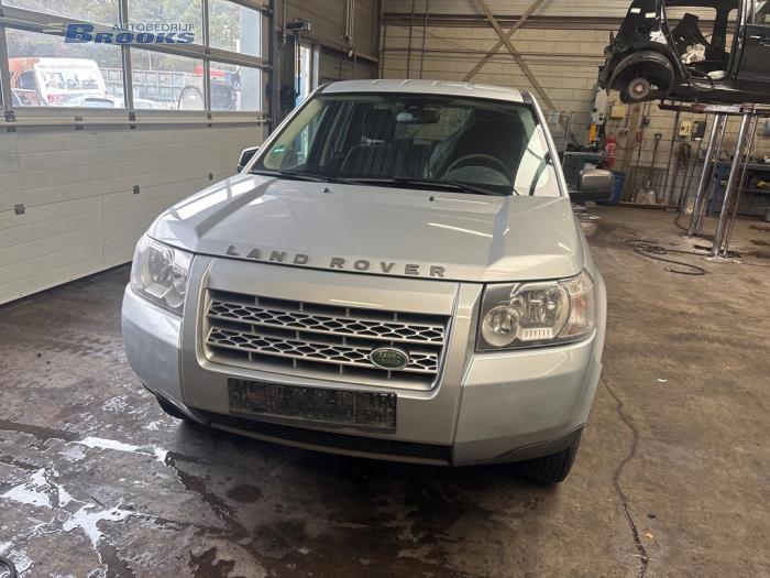Begagnade Front Landrover Freelander II 2.2 td4 16V Pris € 150,00 Marginaltabell erbjuds av Autobedrijf Brooks