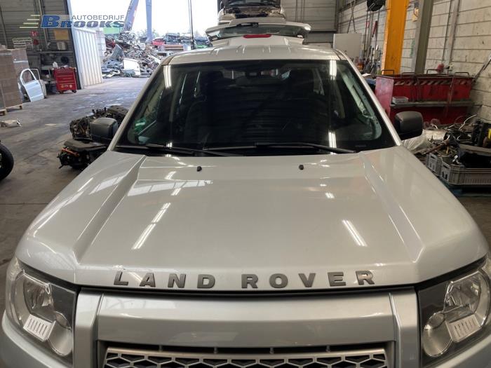Używane Maska Landrover Freelander II 2.2 td4 16V Cena € 200,00 Procedura marży oferowane przez Autobedrijf Brooks