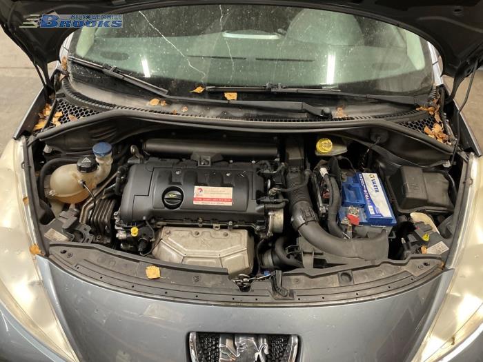Gebrauchte Luftfiltergehäuse Peugeot 207/207+ (WA/WC/WM) 1.4 16V VTi Preis € 20,00 Margenregelung angeboten von Autobedrijf Brooks