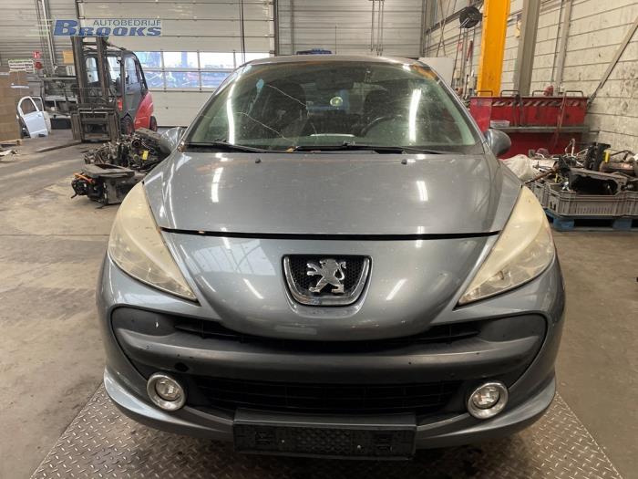 Usagé Pompe à carburant Peugeot 207/207+ (WA/WC/WM) 1.4 16V VTi Prix € 15,00 Règlement à la marge proposé par Autobedrijf Brooks