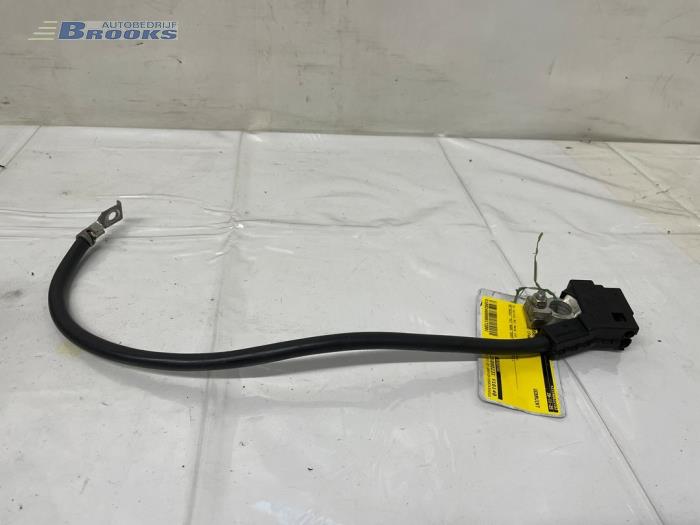 Używane Kabel (rózne) BMW 7 serie (F01/02/03/04) 740d 24V Cena € 50,00 Procedura marży oferowane przez Autobedrijf Brooks