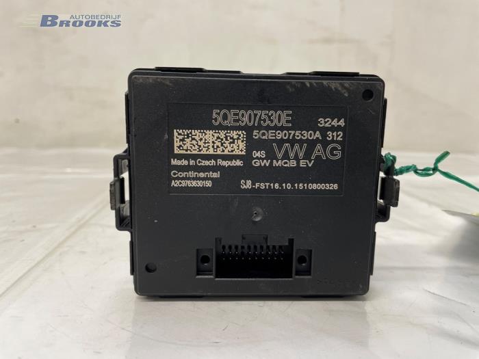 Używane Modul gateway Volkswagen Golf VII (AUA) 1.4 GTE 16V Cena € 30,00 Procedura marży oferowane przez Autobedrijf Brooks