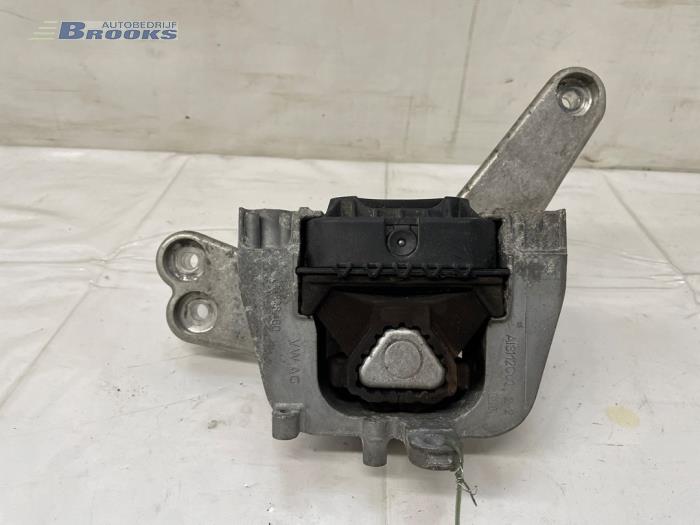 Gebrauchte Motorlager Volkswagen Golf VII (AUA) 1.4 GTE 16V Preis € 15,00 Margenregelung angeboten von Autobedrijf Brooks