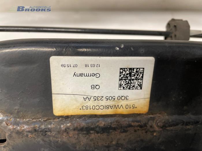 Unterrahmen van een Volkswagen Passat Variant (3G5) 1.6 TDI 16V 2018