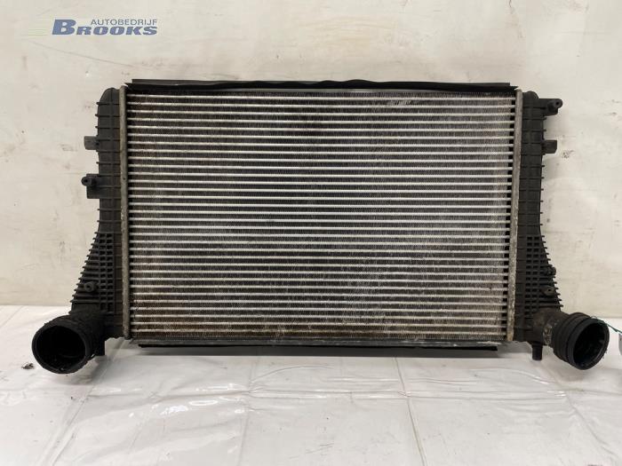 Usagé Intercooler Volkswagen Touran (1T1/T2) 1.9 TDI 105 Euro 3 Prix € 25,00 Règlement à la marge proposé par Autobedrijf Brooks