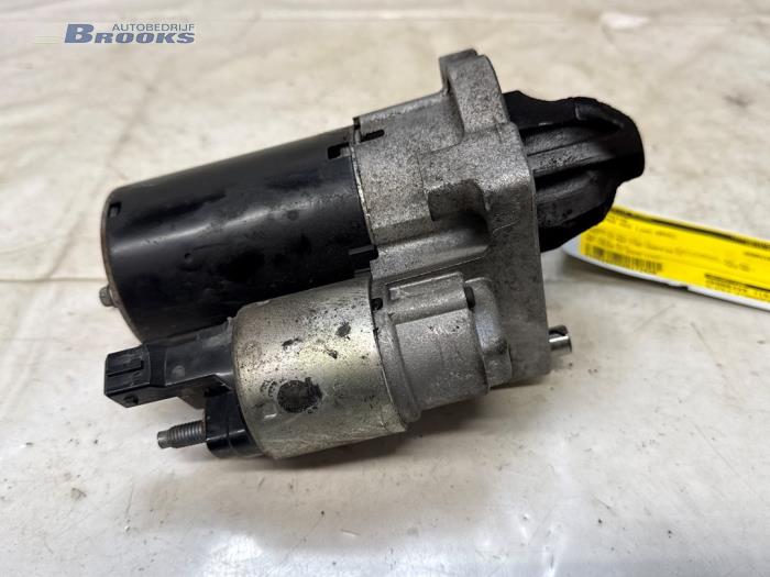 Begagnade Startmotor Citroen DS 3 (SA) 1.2 12V PureTech 110 S&S Pris € 15,00 Marginaltabell erbjuds av Autobedrijf Brooks
