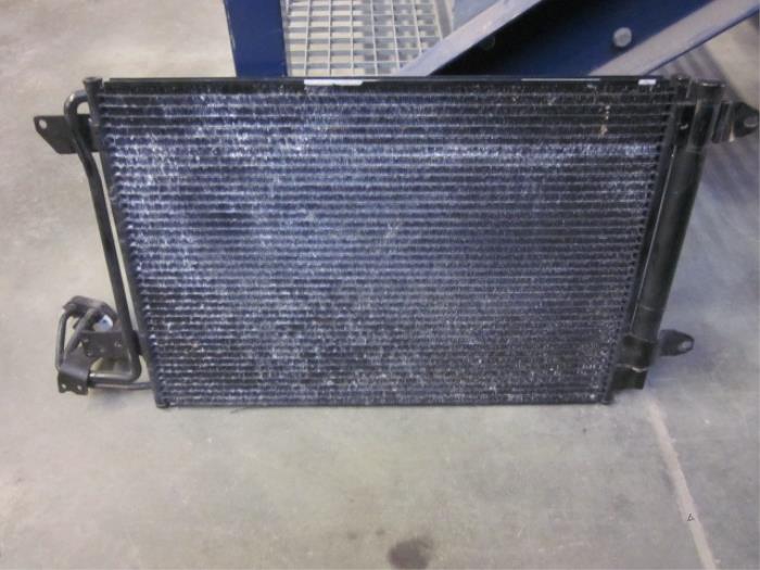 Usagé Radiateur clim Volkswagen Eos Prix € 37,50 Règlement à la marge proposé par Autobedrijf Brooks