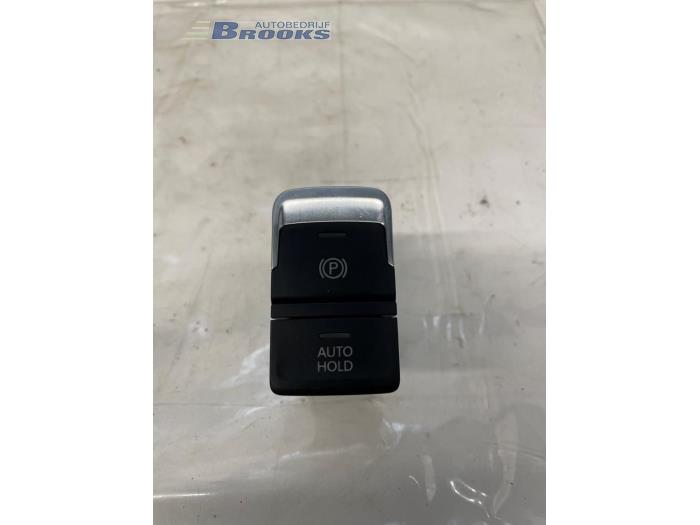 Używane Przelacznik hamulca postojowego Volkswagen Passat Variant (3G5) 1.6 TDI 16V Cena € 15,00 Procedura marży oferowane przez Autobedrijf Brooks