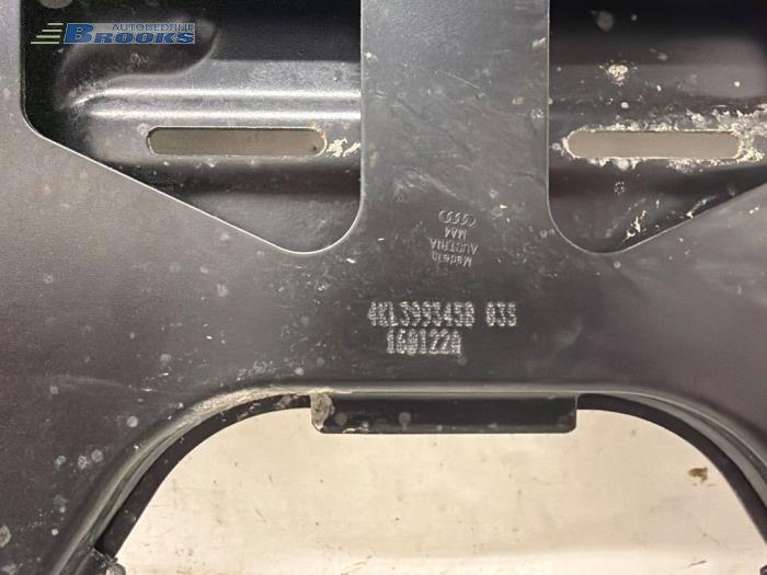 Subframe from a Audi e-tron S (GEN) Quattro 95 kWh 2022