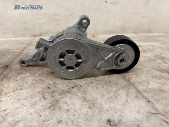 Nuevos Tensor correa múltiple Volkswagen Transporter T5 1.9 TDi Precio € 48,40 IVA incluido ofrecido por Autobedrijf Brooks