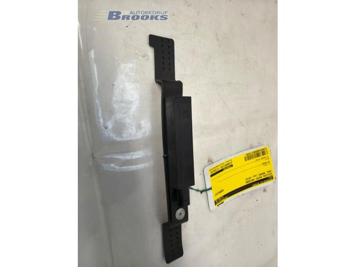 Używane Keyless Entry-Antena Opel Mokka/Mokka X X 1.4 Turbo 16V 4x2 Cena € 10,00 Procedura marży oferowane przez Autobedrijf Brooks