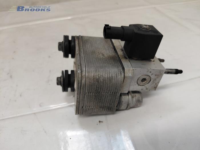 Gebrauchte Wärmetauscher Peugeot 2008 (UD/UK/UR/US/UX) e-2008 50 kWh Preis € 30,00 Margenregelung angeboten von Autobedrijf Brooks