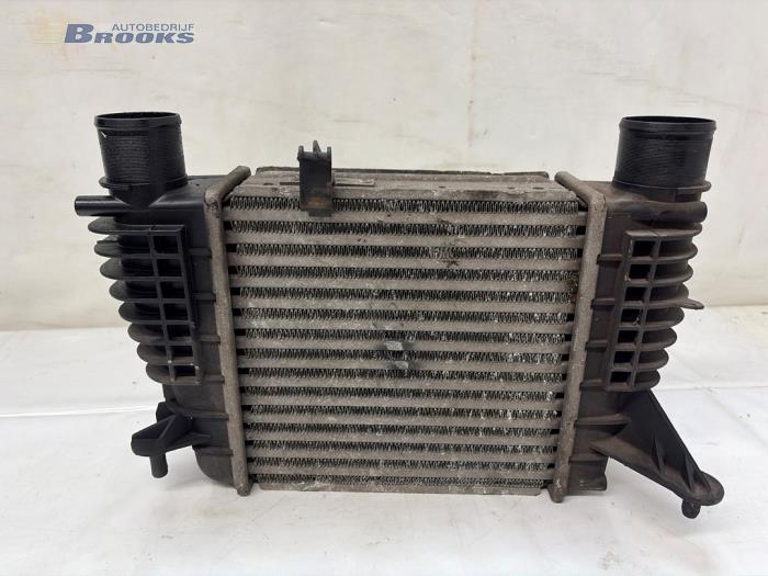 Usados Intercooler Renault Modus/Grand Modus (JP) 1.2 16V TCE 100 Precio € 20,00 Norma de margen ofrecido por Autobedrijf Brooks