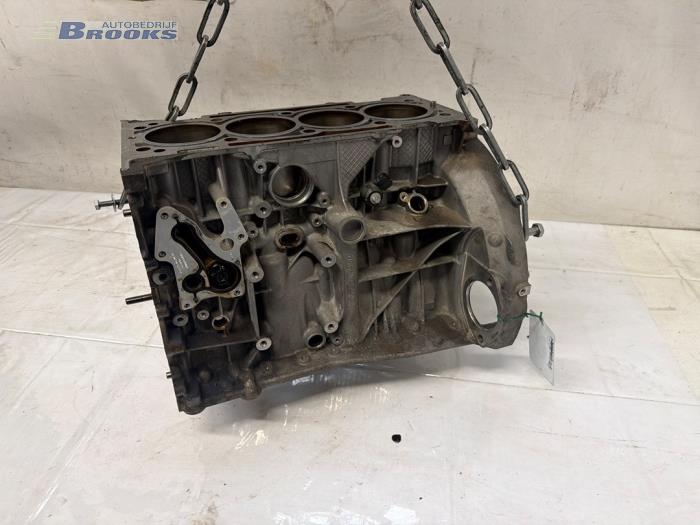Used Engine crankcase Mercedes E (W213) E-200 2.0 Turbo 16V Price € 600,00 Margin scheme offered by Autobedrijf Brooks