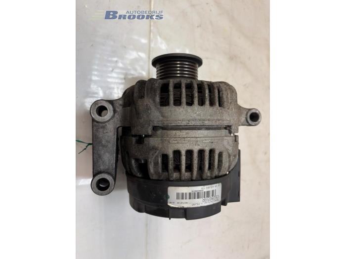 Begagnade Dynamo Ford Transit 2.0 TDCi 16V 300M Pris € 50,00 Marginaltabell erbjuds av Autobedrijf Brooks