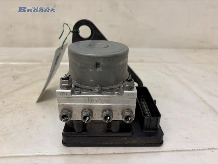 Begagnade ABS-pump Volkswagen ID.3 (E11/E12) First, Life, Pro 58 kWh Pris € 190,00 Marginaltabell erbjuds av Autobedrijf Brooks