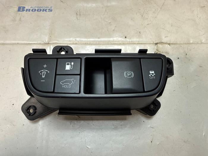 Używane Przelacznik Kia EV6 (CV) 77.4 kWh GT AWD Cena € 70,00 Procedura marży oferowane przez Autobedrijf Brooks