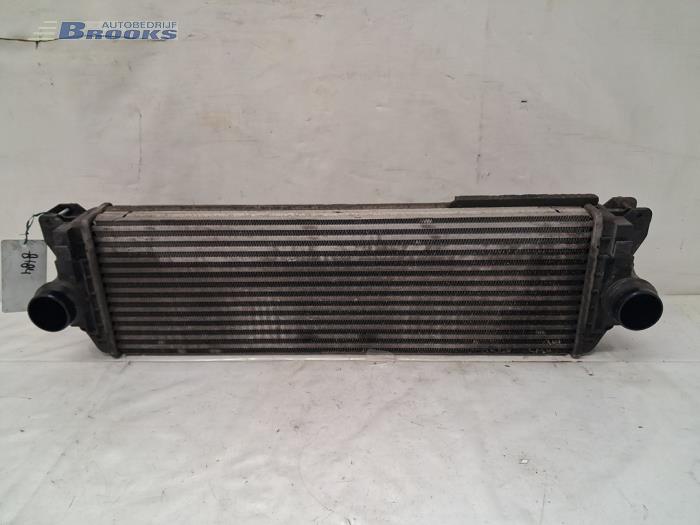 Usados Intercooler Mercedes Sprinter 3t (906.61) 213 CDI 16V Precio € 30,00 Norma de margen ofrecido por Autobedrijf Brooks