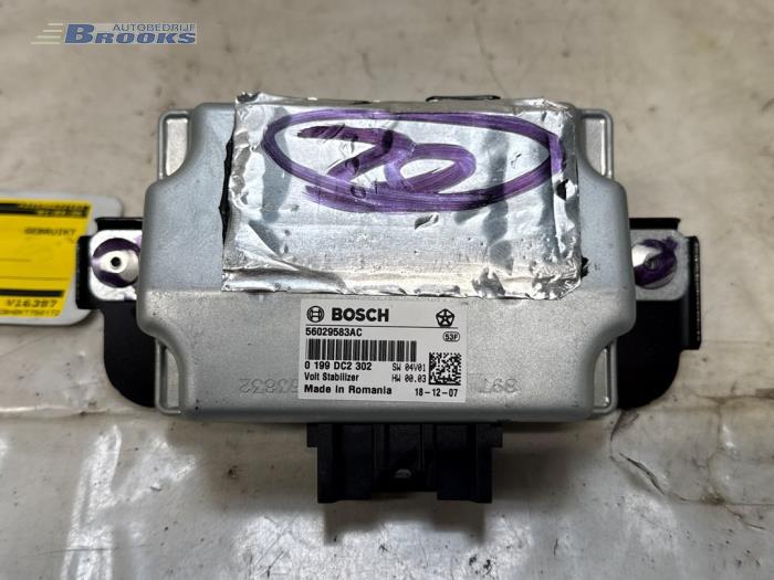 Używane Modul (rózne) Jeep Compass II (MP) 1.4 Multi Air2 16V Cena € 75,00 Procedura marży oferowane przez Autobedrijf Brooks