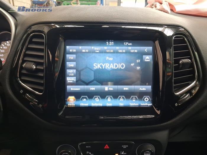 Used Interior display Jeep Compass II (MP) 1.4 Multi Air2 16V Price € 475,00 Margin scheme offered by Autobedrijf Brooks