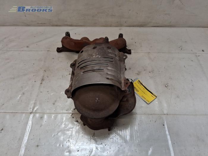 Usagé Catalyseur Hyundai Getz 1.4i 16V Prix € 250,00 Règlement à la marge proposé par Autobedrijf Brooks