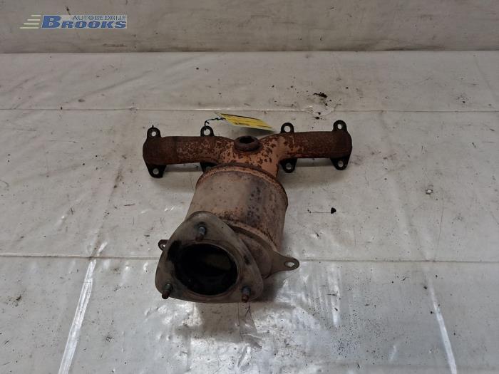 Usagé Catalyseur Volkswagen Caddy III (2KA,2KH,2CA,2CH) 2.0 SDI Prix € 70,00 Règlement à la marge proposé par Autobedrijf Brooks