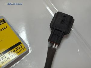 Lambda probe from a Renault Twingo II (CN) 1.2 16V 2011