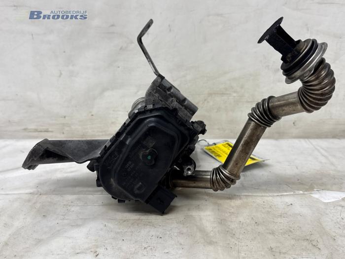 Gebrauchte AGR Ventil Peugeot 308 SW (L4/L9/LC/LJ/LR) 1.6 BlueHDi 120 Preis € 30,00 Margenregelung angeboten von Autobedrijf Brooks
