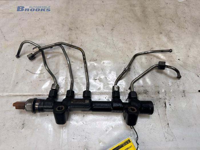 Usagé Système d'injection Peugeot 308 SW (L4/L9/LC/LJ/LR) 1.6 BlueHDi 120 Prix € 20,00 Règlement à la marge proposé par Autobedrijf Brooks