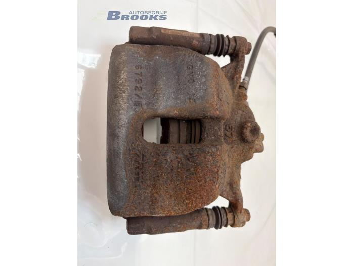Gebrauchte Bremszange rechts vorne Volkswagen Golf VII (AUA) 1.4 TSI 16V Preis € 10,00 Margenregelung angeboten von Autobedrijf Brooks