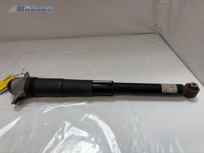 Rear shock absorber