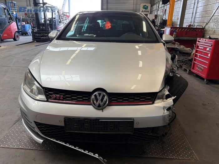 Used Ignition lock + computer Volkswagen Golf VII (AUA) 2.0 GTI 16V Performance Package Price on request offered by Autobedrijf Brooks