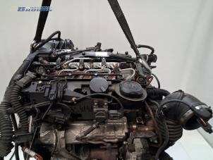 Motor van een BMW 1 serie (E81) 118d 16V 2009
