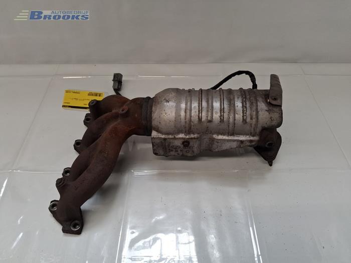 Usagé Catalyseur Hyundai i10 (F5) 1.1i 12V Prix € 250,00 Règlement à la marge proposé par Autobedrijf Brooks