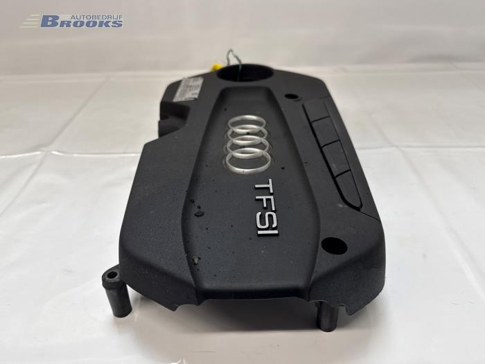 Abdeckblech Motor van een Audi A1 (8X1/8XK) 1.4 TFSI 16V 122 2011