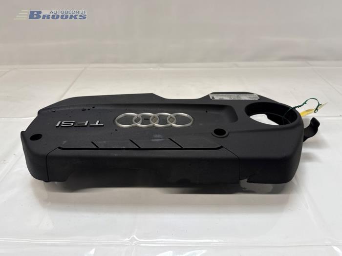 Abdeckblech Motor van een Audi A1 (8X1/8XK) 1.4 TFSI 16V 122 2011
