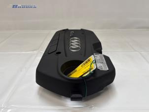 Abdeckblech Motor van een Audi A1 (8X1/8XK) 1.4 TFSI 16V 122 2011