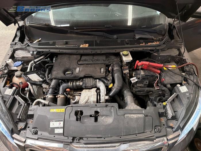 Getriebe Peugeot 308 (L3/L8/LB/LH/LP), 2013 / 2021 1.6 e-HDi, Fließheck, 4-tr, Diesel, 1.560cc, 85kW (116pk), FWD, DV6C; 9HC, 2013-09 / 2021-06, LB9HC (Gebraucht)