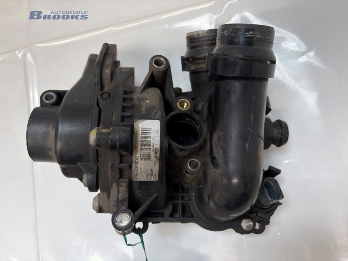 Begagnade Vattenpump Audi A3 (8P1) 1.8 16V TFSI Pris € 35,00 Marginaltabell erbjuds av Autobedrijf Brooks