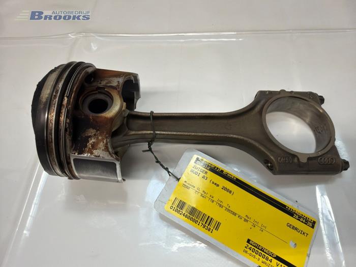 Usados Pistón Audi A3 (8P1) 1.8 16V TFSI Precio € 75,00 Norma de margen ofrecido por Autobedrijf Brooks