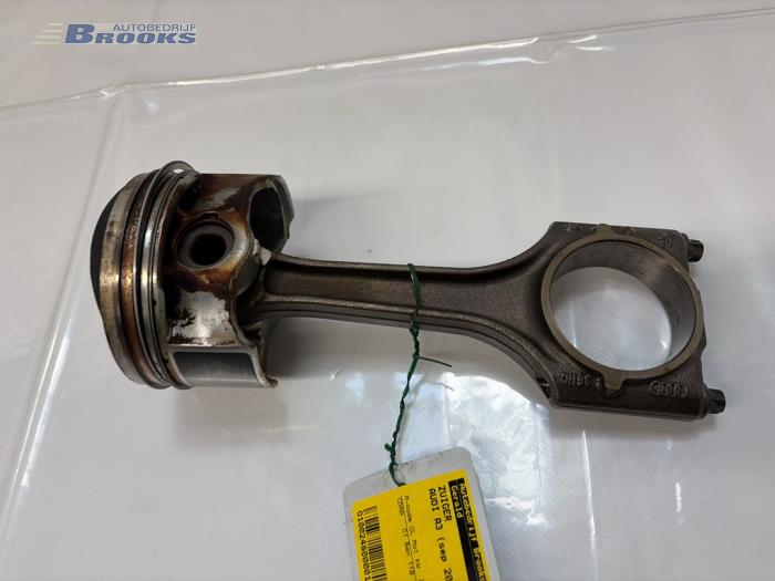 Usados Pistón Audi A3 (8P1) 1.8 16V TFSI Precio € 75,00 Norma de margen ofrecido por Autobedrijf Brooks