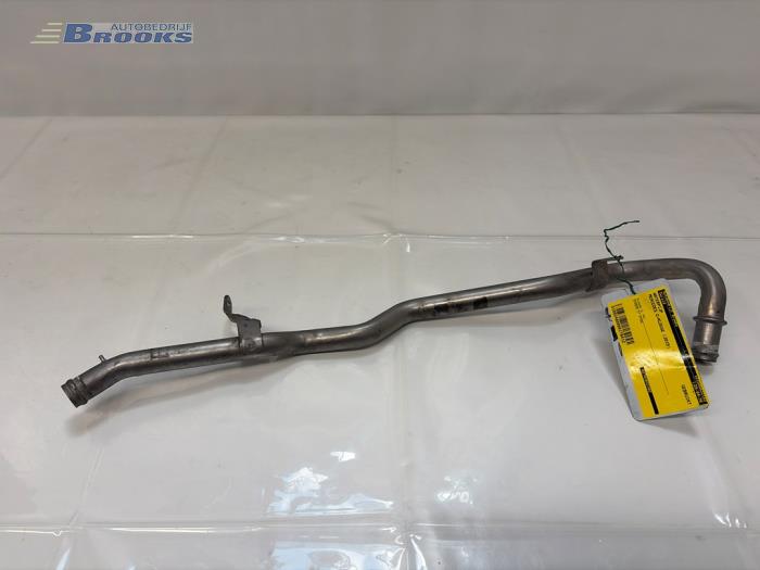 Gebrauchte Wasserrohr Mercedes C (W205) C-200 2.0 CGI 16V Preis € 15,00 Margenregelung angeboten von Autobedrijf Brooks