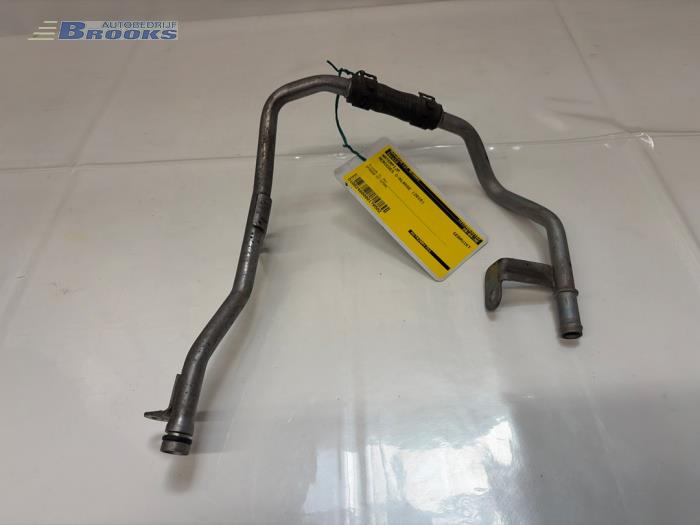 Gebrauchte Wasserrohr Mercedes C (W205) C-200 2.0 CGI 16V Preis € 25,00 Margenregelung angeboten von Autobedrijf Brooks