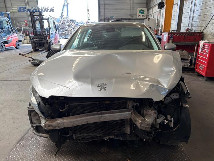 Gebrauchte Bremszange rechts hinten Peugeot 308 (L3/L8/LB/LH/LP) 1.6 16V THP Preis € 20,00 Margenregelung angeboten von Autobedrijf Brooks