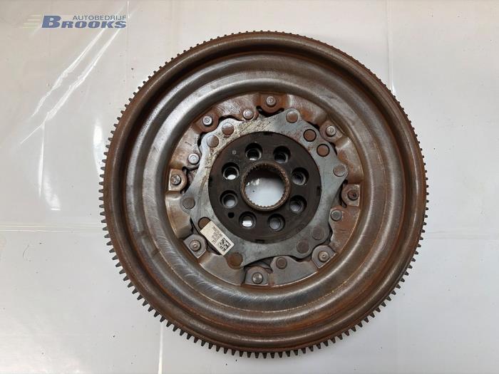 Used Flywheel Audi S3 Limousine (8VM/8VS) 2.0 TFSI 16V Price € 120,00 Margin scheme offered by Autobedrijf Brooks