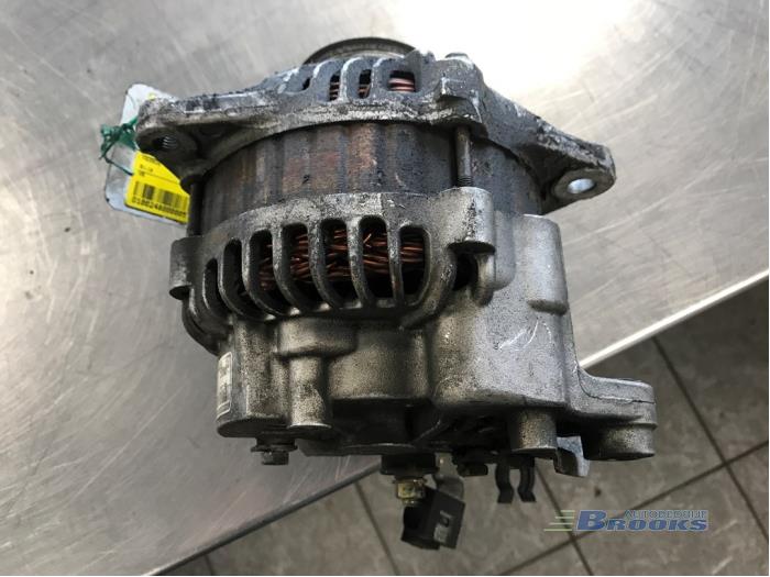 Dynamo d'un Nissan 350 Z (Z33) 3.5 V6 24V 2004