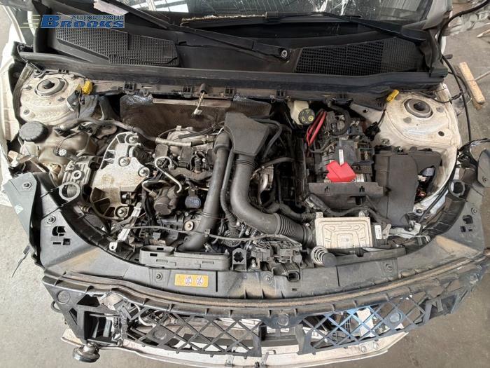 Usagé Boite de vitesses Mercedes A (177.0) 1.3 A-200 Turbo 16V Prix € 350,00 Règlement à la marge proposé par Autobedrijf Brooks