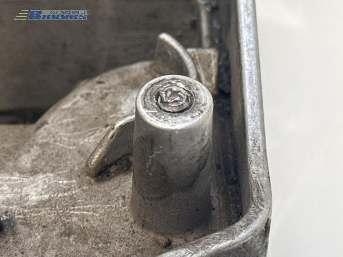 Ventildeckel van een Mercedes Sprinter 2005